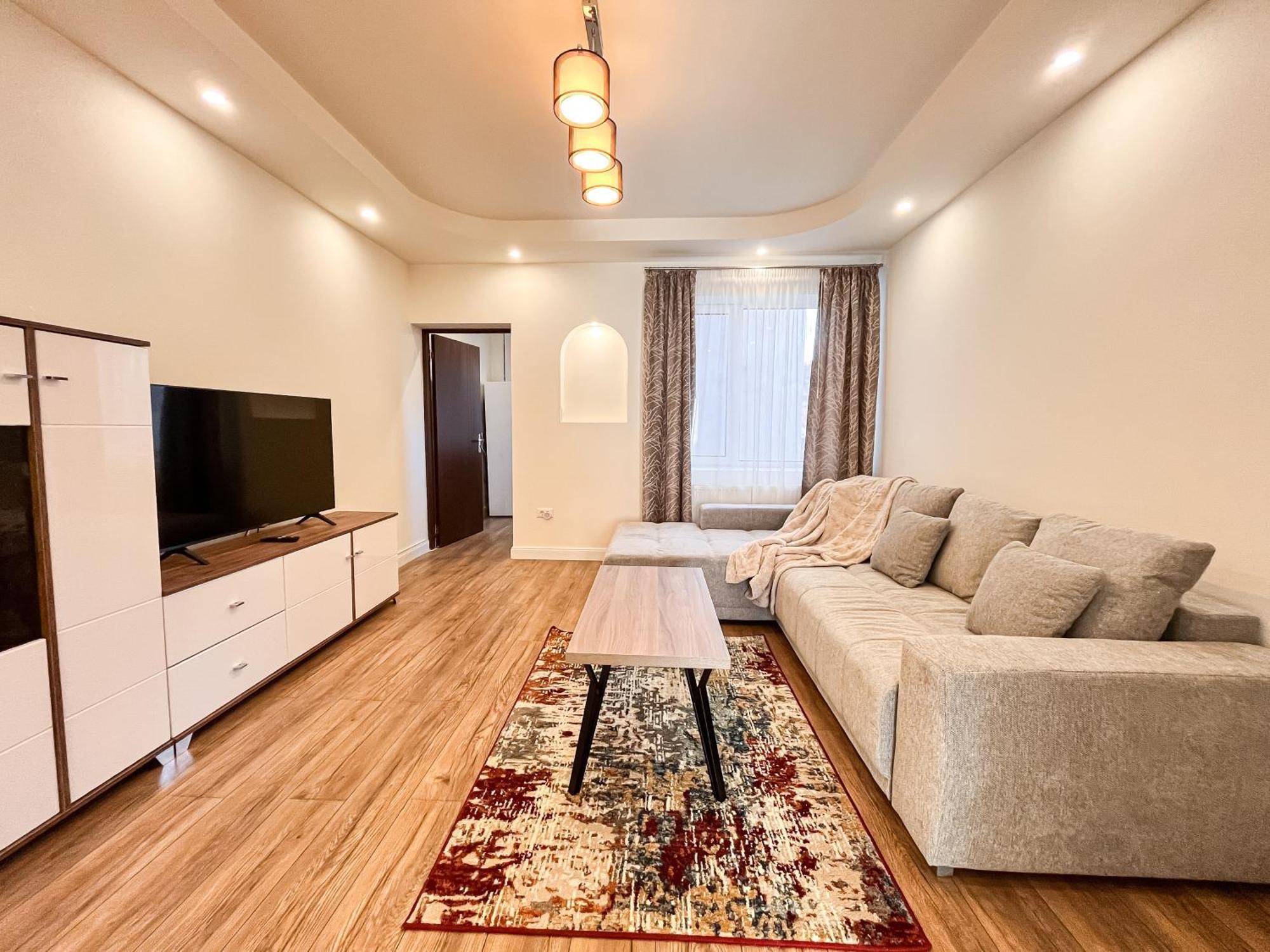 La Teatru - 2Bd Apartment Near Theatre And Old Town Braşov Extérieur photo